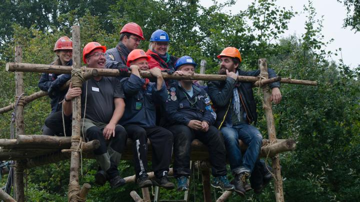 Voksne skal også holde fast