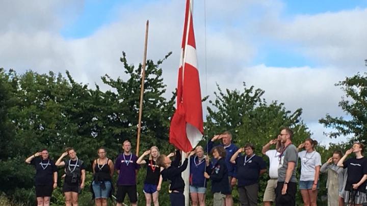 Juniorerne hejser flag
